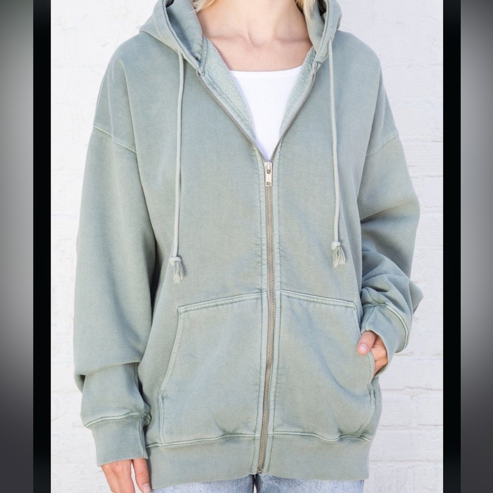 BRANDY MELVILLE HOODIE
